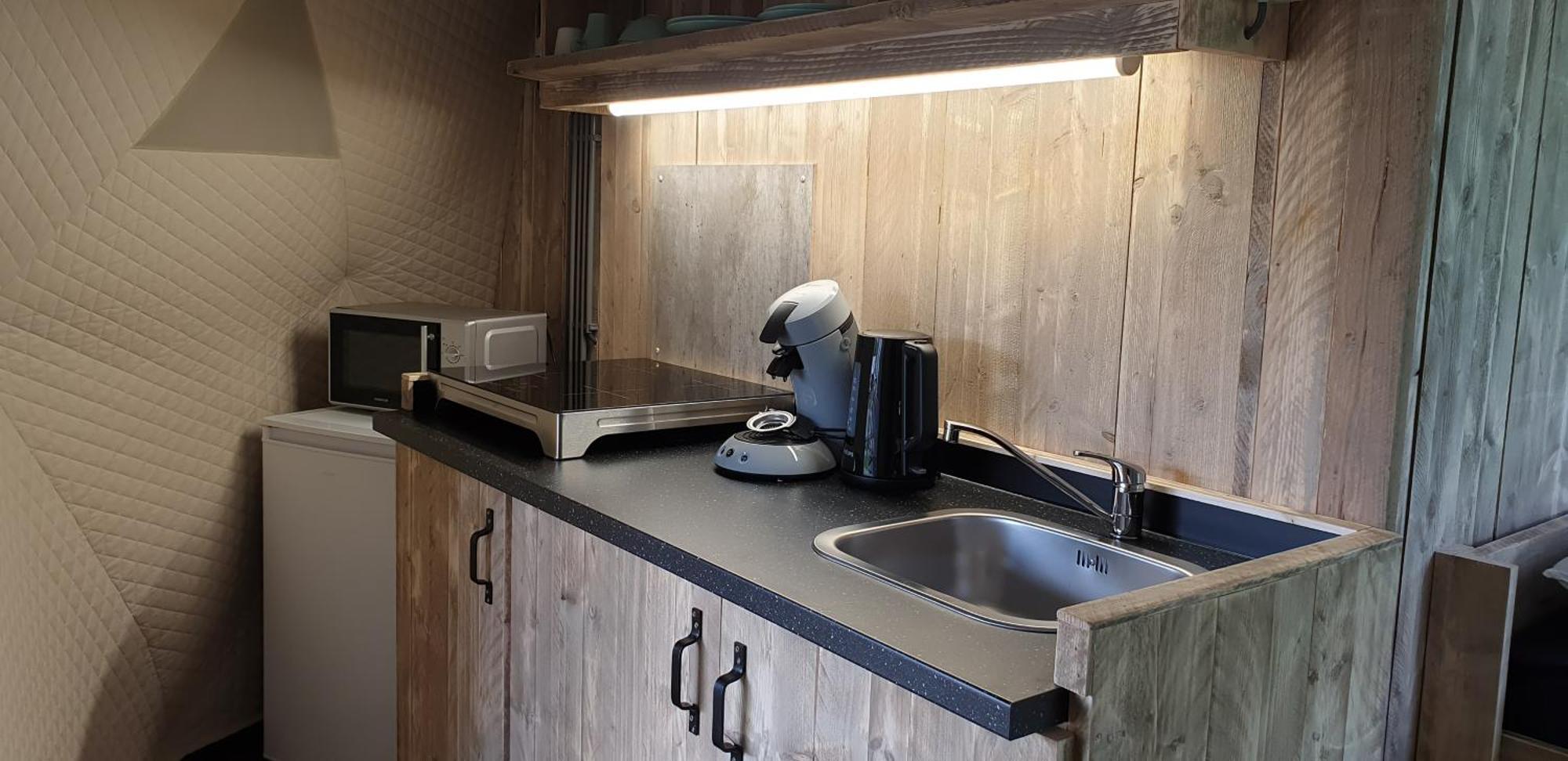 Camping De Reeenwissel Hoogersmilde Habitación foto